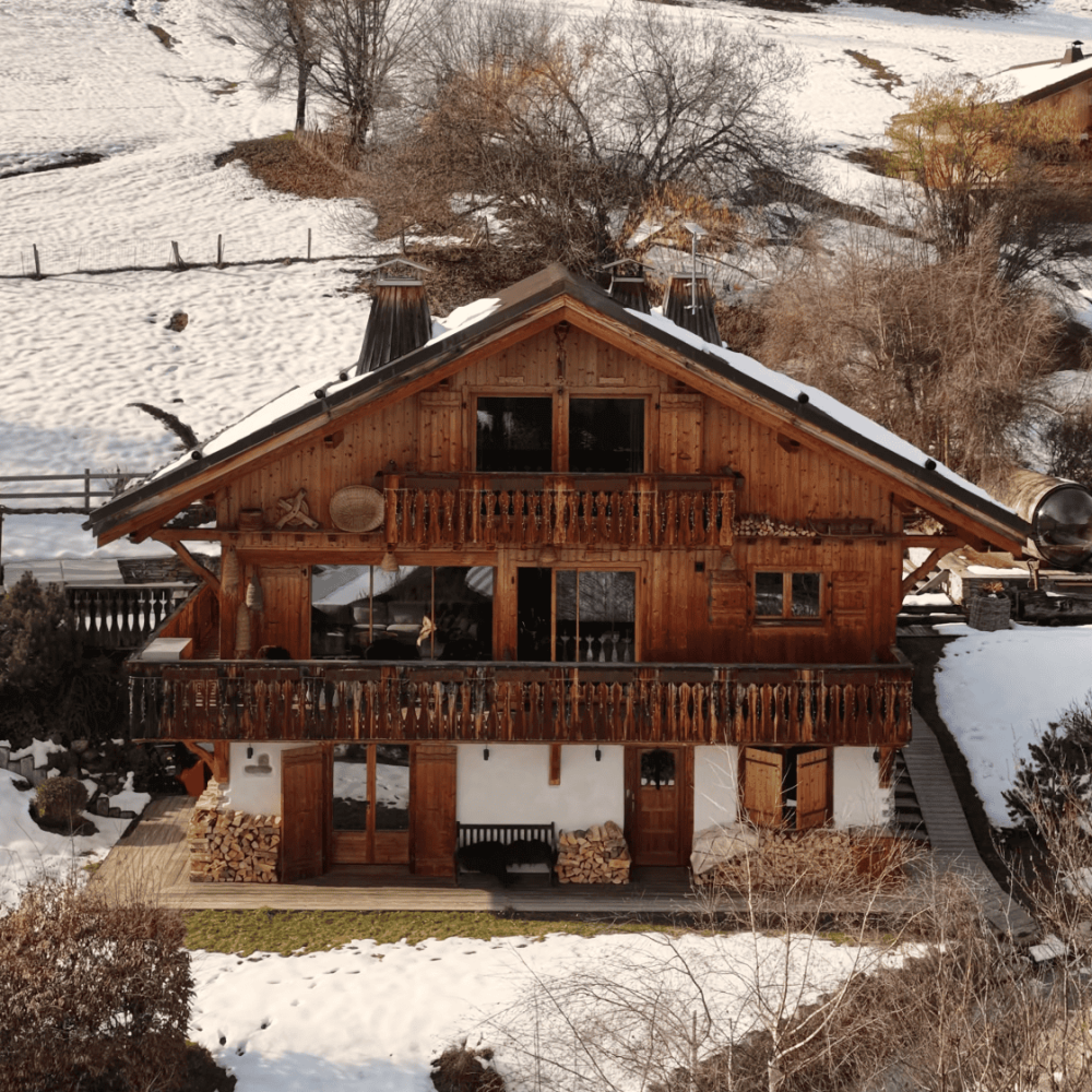 Vidéo contenu UGC chalet les cerises location courte durée immobilier